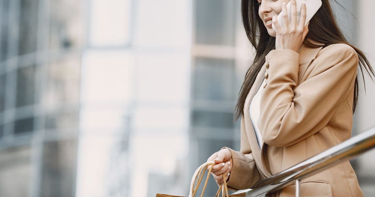 What Is Conversational Commerce? A Plain-English Guide for Shopify Stores