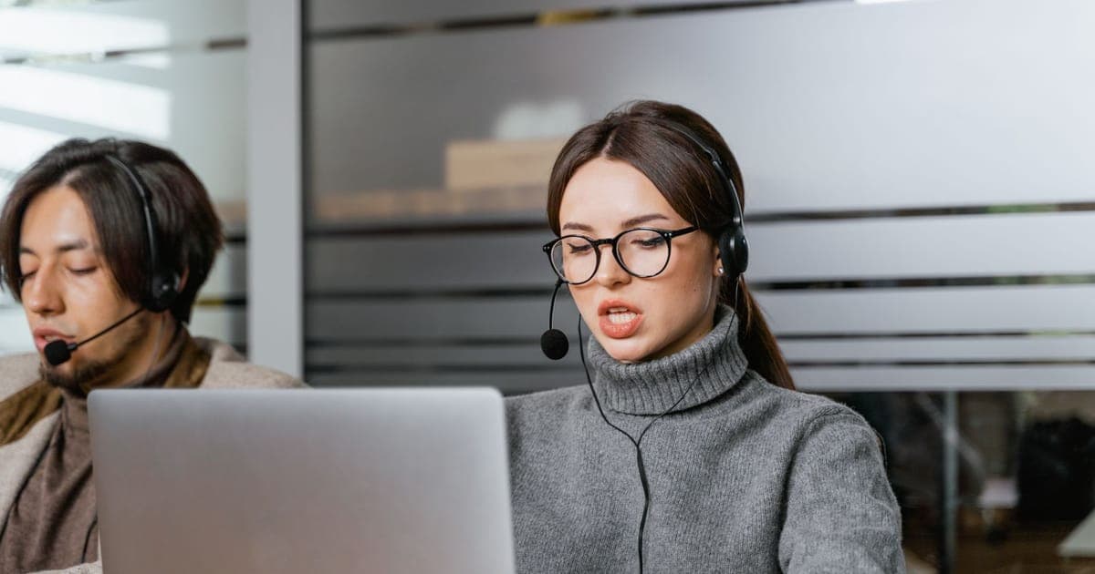 The Shopify Conversion Funnel: Where a Support Conversation Actually Sits