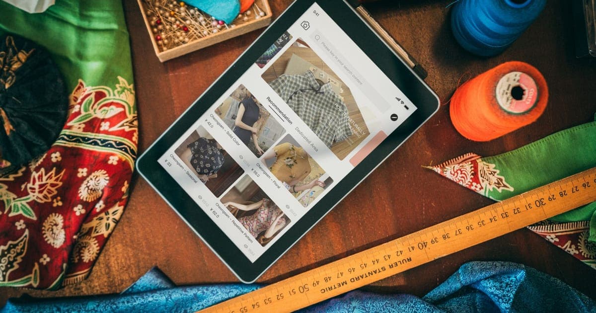Shopify CSAT Benchmarks by Industry: Fashion, Beauty, Supplements, Home Goods