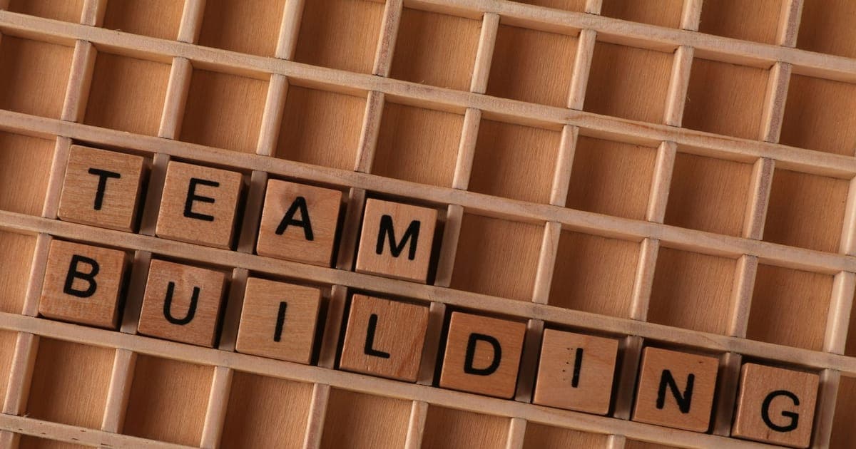 Shopify Support Team Structure: When to Hire vs When to Automate