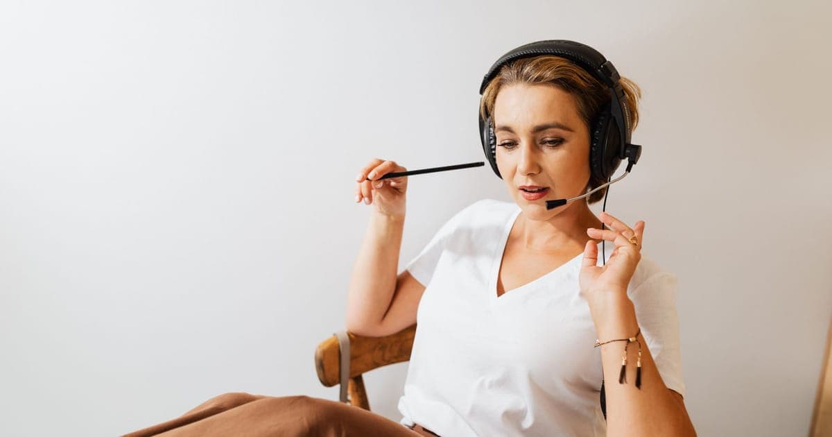 The Real AOV Lift From Selling Inside Support Conversations, Not After Checkout