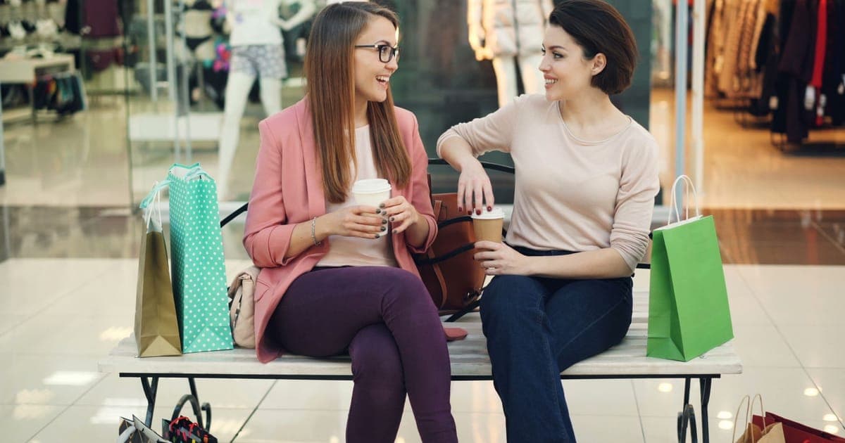What Is Conversational Commerce? A Shopify Store Owner's Definition
